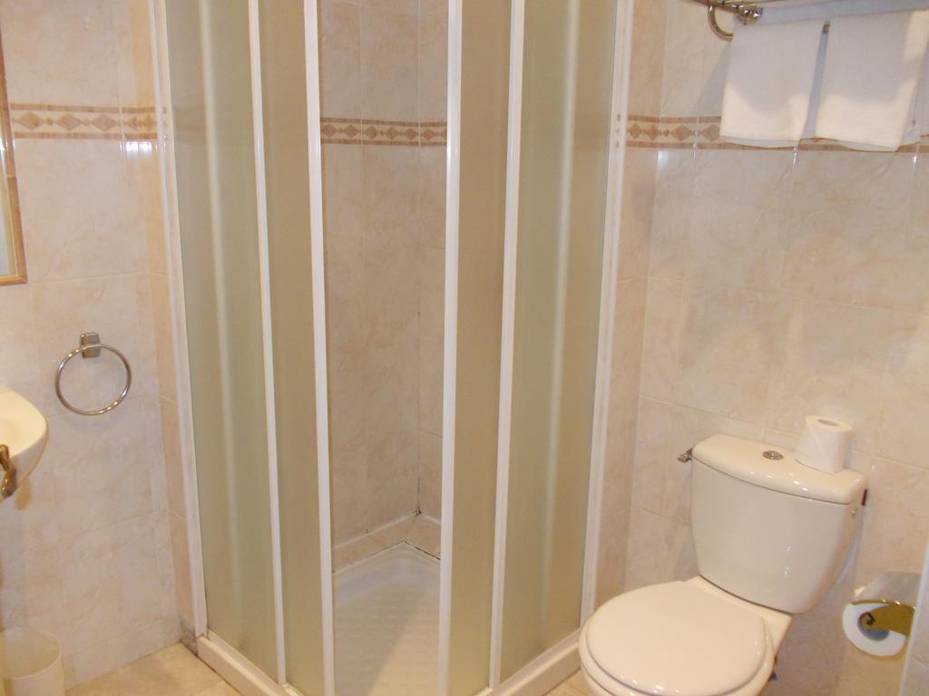 Hotel Marcellin Beaulieu-sur-Mer Habitación foto